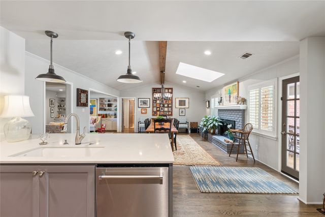 7138 Grand Oaks Road, Dallas, TX 75230