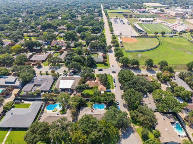7138 Grand Oaks Road, Dallas, TX 75230
