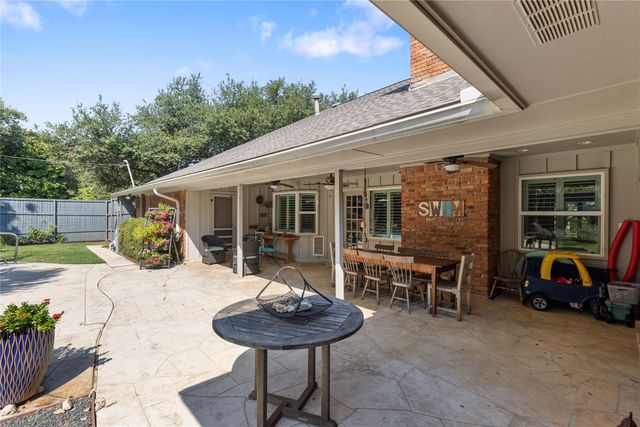 7138 Grand Oaks Road, Dallas, TX 75230