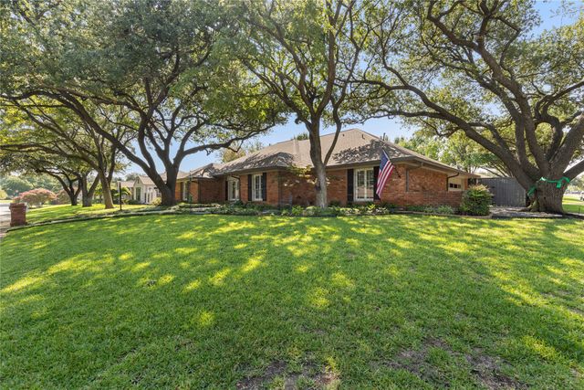 7138 Grand Oaks Road, Dallas, TX 75230
