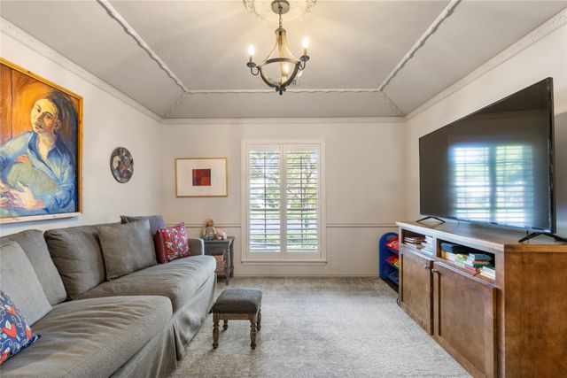 7138 Grand Oaks Road, Dallas, TX 75230