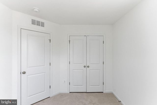 511 FONTANA CIR, Martinsburg, WV 25403