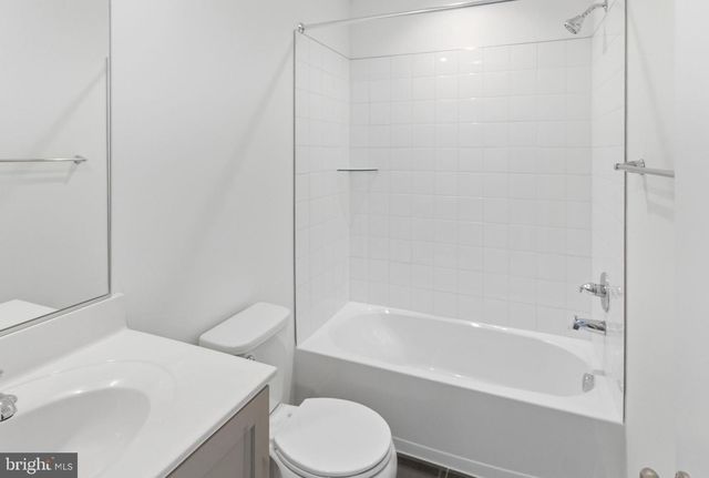 511 FONTANA CIR, Martinsburg, WV 25403