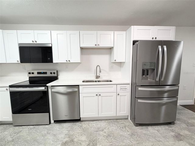 14250 NW 75TH AVENUE, Trenton, FL 32693