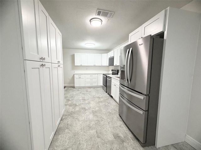 14250 NW 75TH AVENUE, Trenton, FL 32693