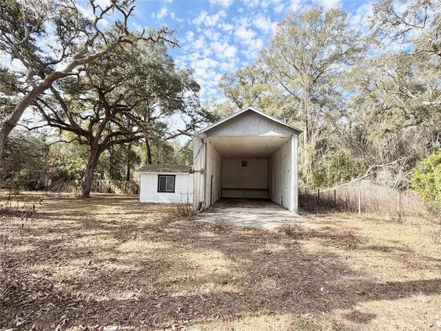 14250 NW 75TH AVENUE, Trenton, FL 32693