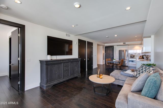 4422 N 75TH Street 7013, Scottsdale, AZ 85251