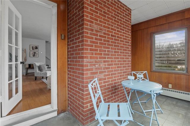 9616 Holmes Road, Kansas City, MO 64131