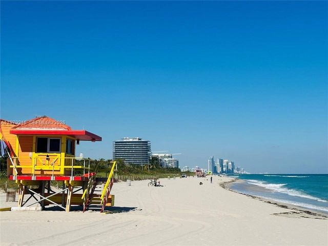 7700 Collins Ave 5, Miami Beach, FL 33141