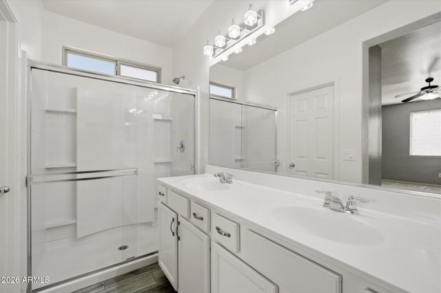 3347 E ROLAND Street E, Mesa, AZ 85213