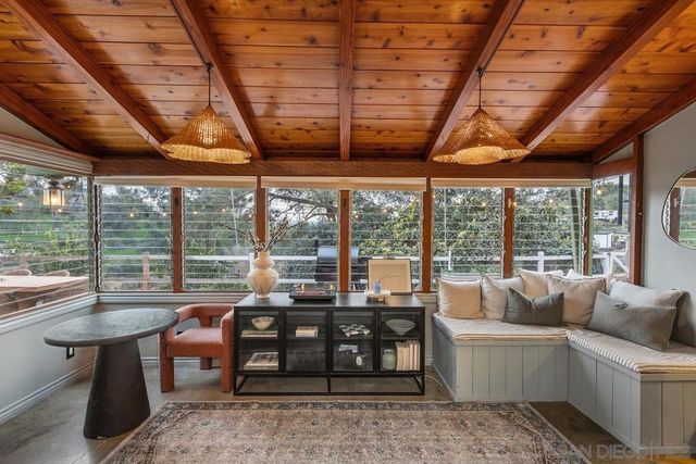 1051 Crest View Rd, Vista, CA 92081