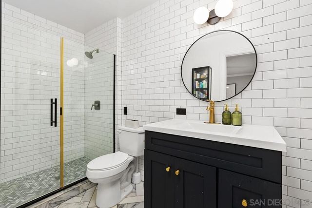 1051 Crest View Rd, Vista, CA 92081