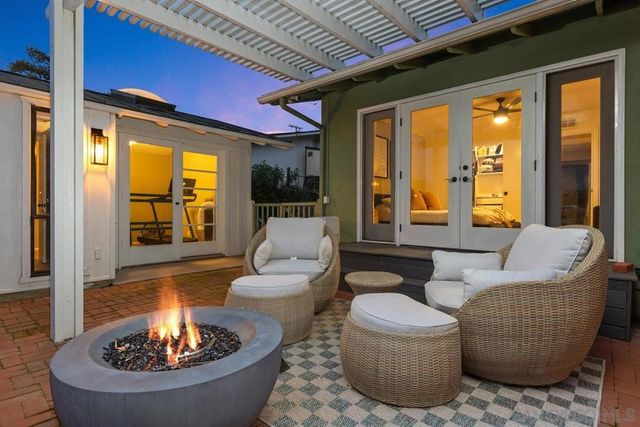 1051 Crest View Rd, Vista, CA 92081