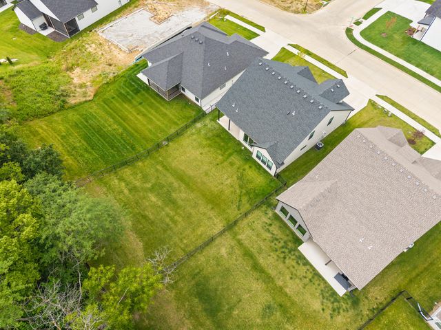2701 MISTY FLOWER DR, Columbia, MO 65203