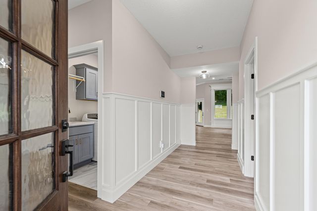 2701 MISTY FLOWER DR, Columbia, MO 65203