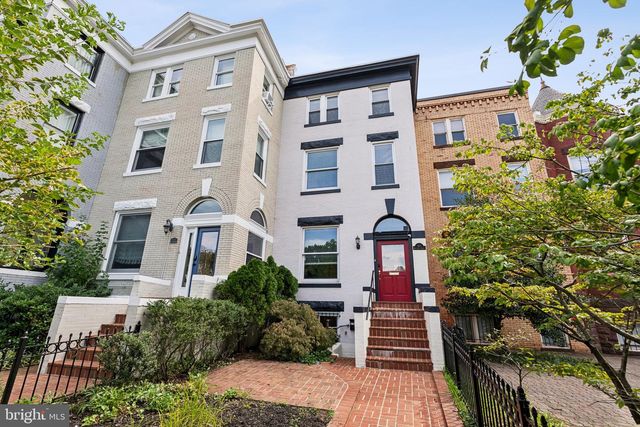 911 MARYLAND AVE NE, Washington, DC 20002