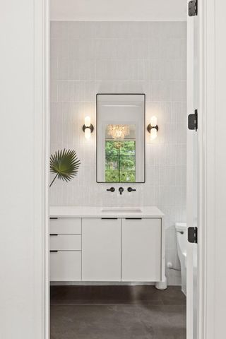 907 Karen Ave, Austin, TX 78757