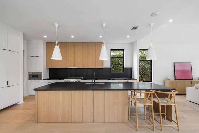 907 Karen Ave, Austin, TX 78757