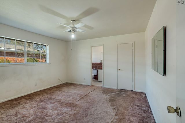 2611 N LEIGHTON CIRCLE, Wichita Falls, TX 76309