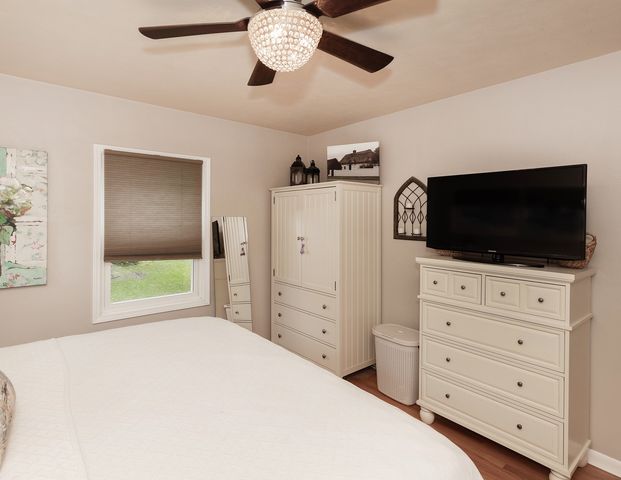 310 Circle Drive, Riverdale, IA 52722