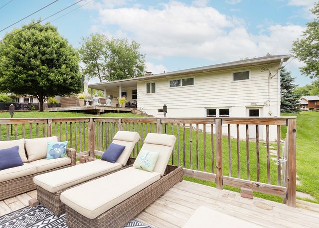 310 Circle Drive, Riverdale, IA 52722