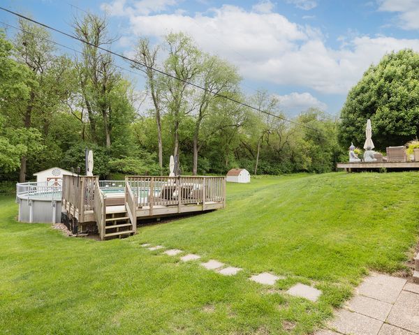 310 Circle Drive, Riverdale, IA 52722