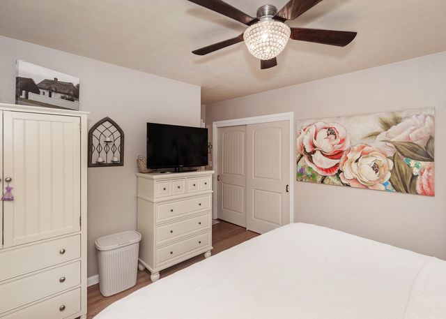 310 Circle Drive, Riverdale, IA 52722