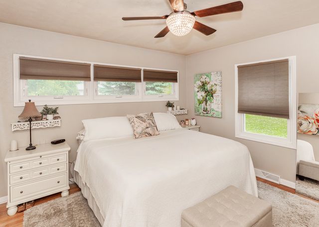 310 Circle Drive, Riverdale, IA 52722
