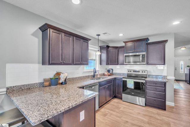 846 John Weaver Trace, Inman, SC 29349