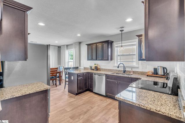 846 John Weaver Trace, Inman, SC 29349