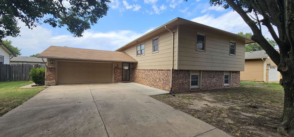 8604 E Wassall St., Wichita, KS 67210