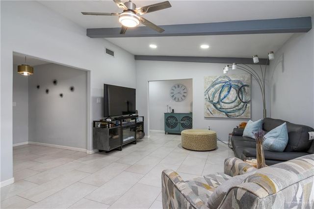 131 W Hibiscus Avenue, Mcallen, TX 78501