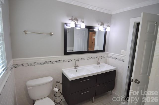 1020 Montford Drive, Charlotte, NC 28209