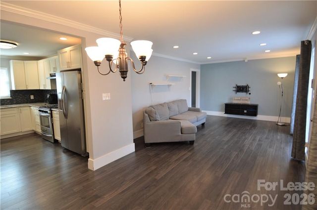 1020 Montford Drive, Charlotte, NC 28209