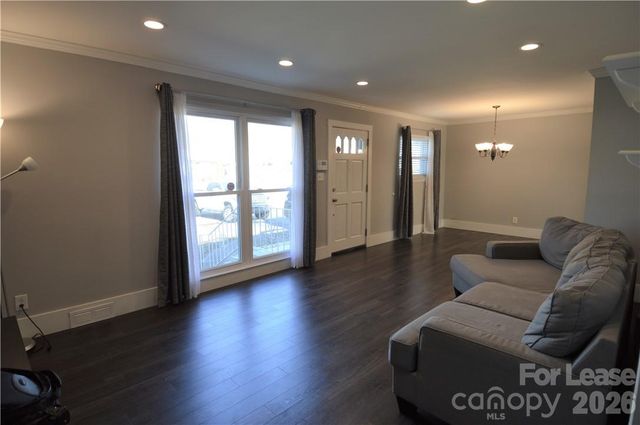 1020 Montford Drive, Charlotte, NC 28209