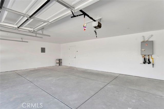 10704 11th Ave., Hesperia, CA 92345