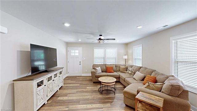 985 Wafford Road, Lexington, NC 27292