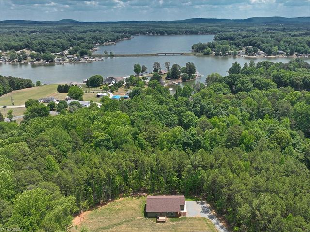 985 Wafford Road, Lexington, NC 27292