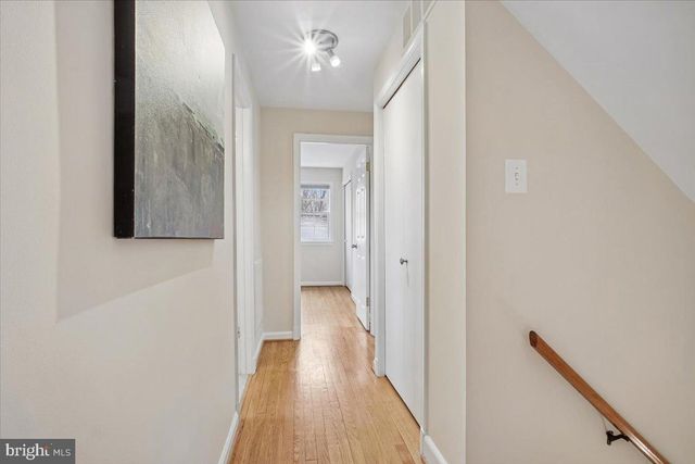 10113 CARDINAL RD, Fairfax, VA 22030