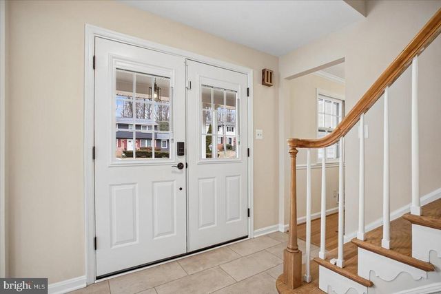 10113 CARDINAL RD, Fairfax, VA 22030