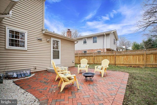 10113 CARDINAL RD, Fairfax, VA 22030