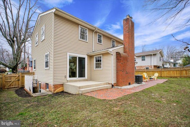 10113 CARDINAL RD, Fairfax, VA 22030