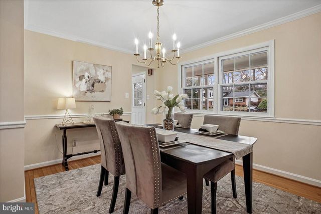 10113 CARDINAL RD, Fairfax, VA 22030