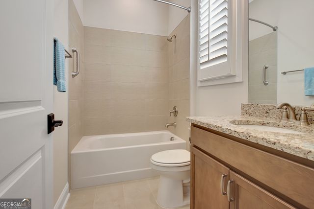 93 Club Cresswind Drive, Newnan, GA 30263
