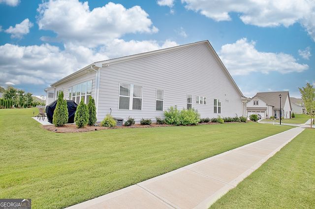 93 Club Cresswind Drive, Newnan, GA 30263