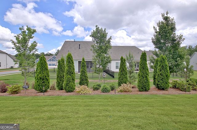 93 Club Cresswind Drive, Newnan, GA 30263