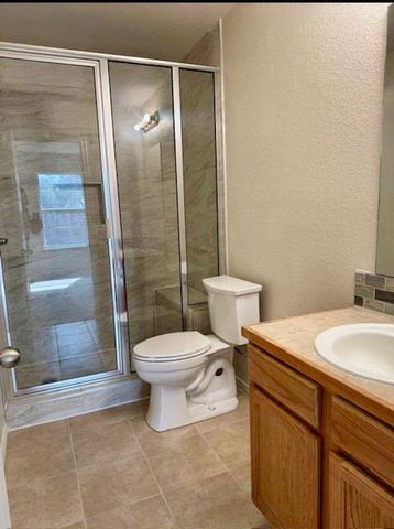 400 Blue Shale DR, Jarrell, TX 76537