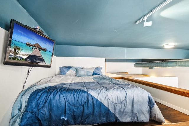 2343 N Greenview Avenue 111, Chicago, IL 60614