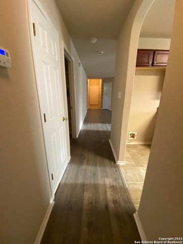 7811 FORT ALLEN, San Antonio, TX 78227
