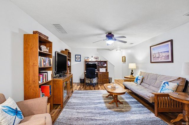26391 Traders Post Lane, South Bend, IN 46619